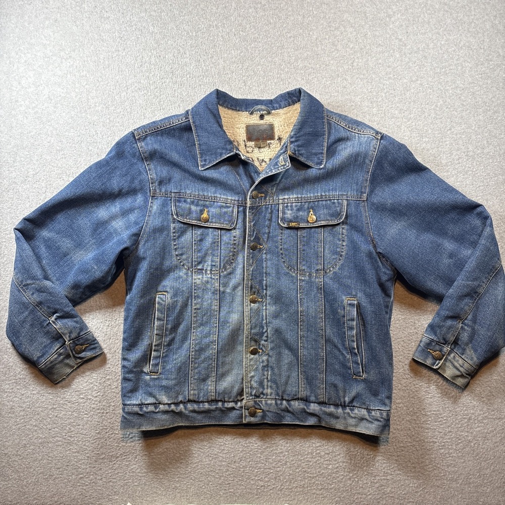 VTG LEE Denim Sherpa Lined Mens Sz M Jacket 90s Trucker Grunge Classic City